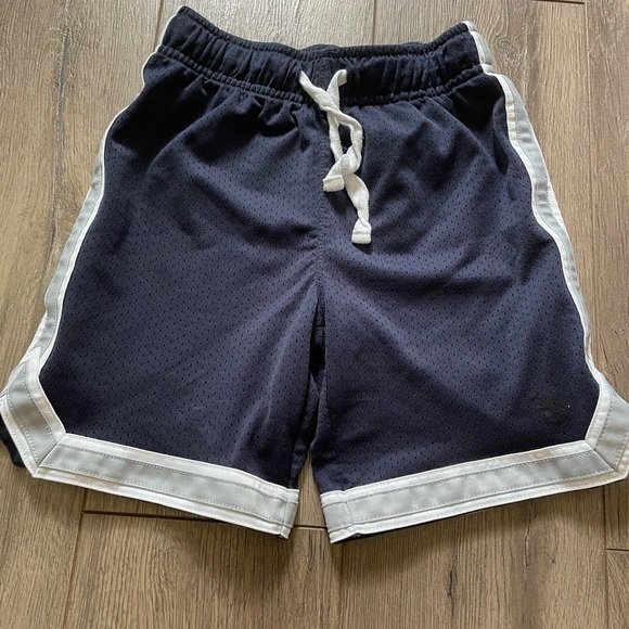 3 pr boys athletic shorts size 4-5 - Picture 5 of 9